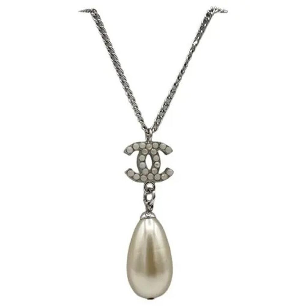 US BASED Authentic Vintage Chanel CC Faux Pearl Drop Pendant Necklace